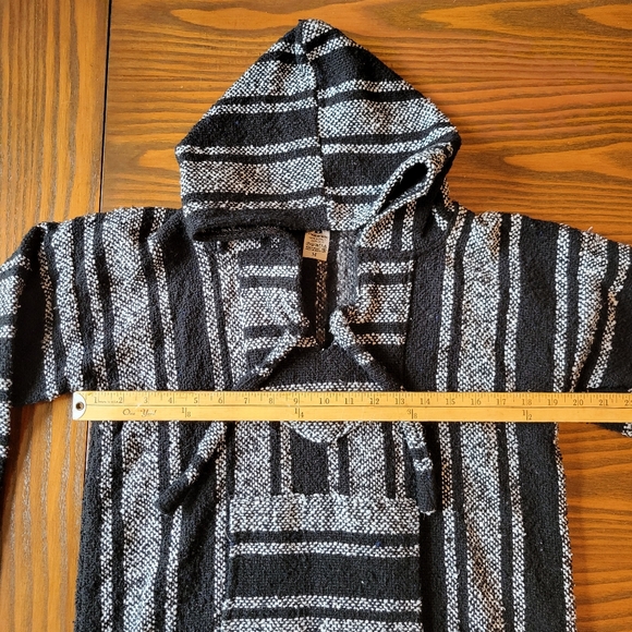 Artesanias Mickey Men's Black Gray Striped Baja Hoodie | Size: M - Picture 6 of 7